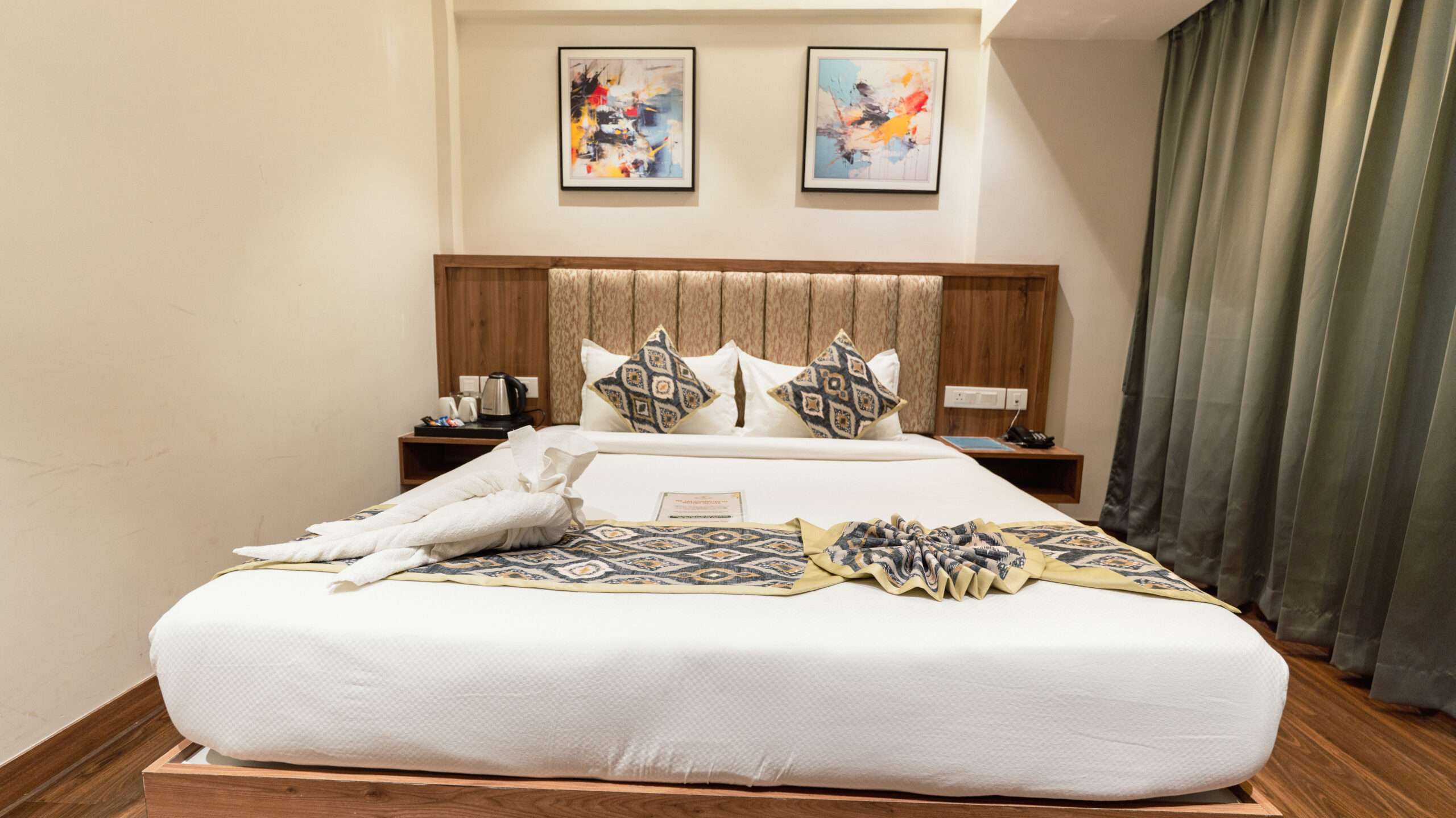 Executive Queen Room